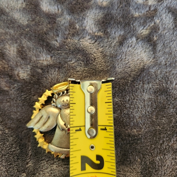 Vintage Angel Brooch Set Of 3 with Gold and Silver Tones - Picture 10 of 14